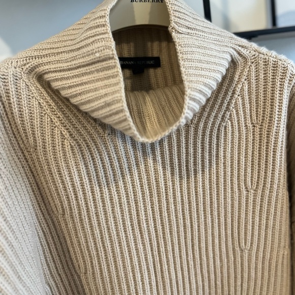 Banana Republic Merino-Cashmere Oversized Sweater- Sz. S- Beige Twine - Picture 7 of 12